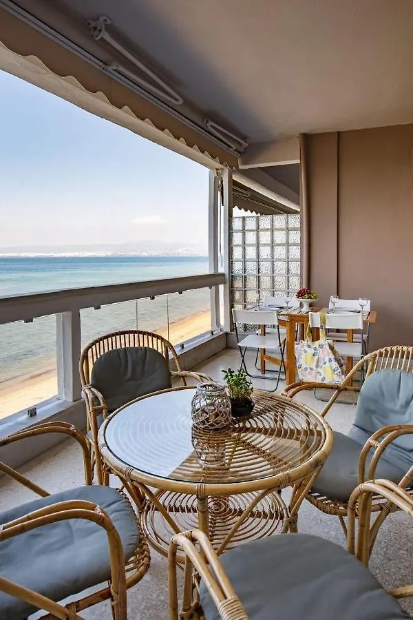 Metaxa Seafront Apartment Peraía